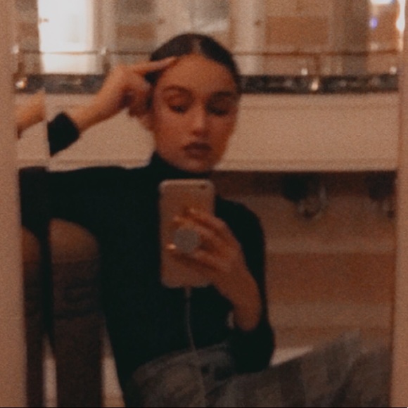 Meet your Posher, Midge - Picture 1 of 1